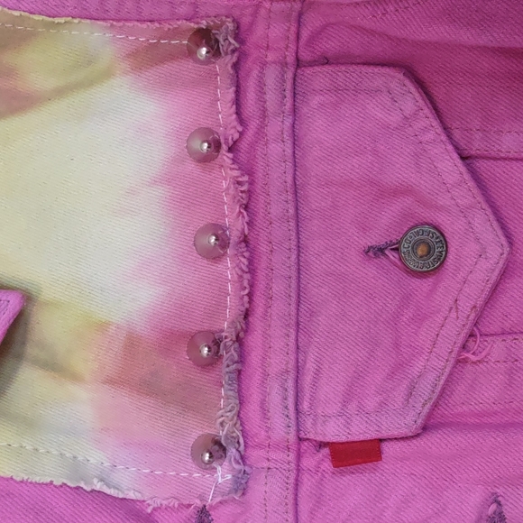 LF RP4 Levi's Eleanor Tie Dye Patched Denim Jacket One Size Pink - Picture 2 of 10
